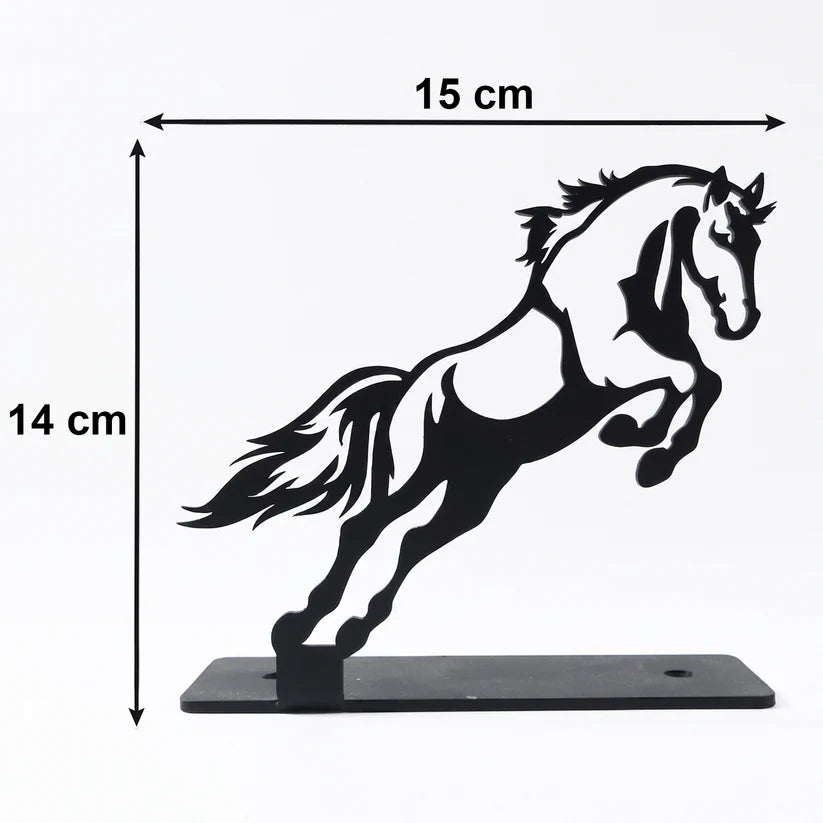 Metal Horse Sculpture – Modern Desk Decor for Sophistication